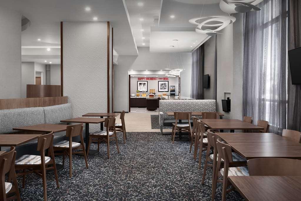 Hampton Inn Washington Dc Noma Union Station Ресторант снимка